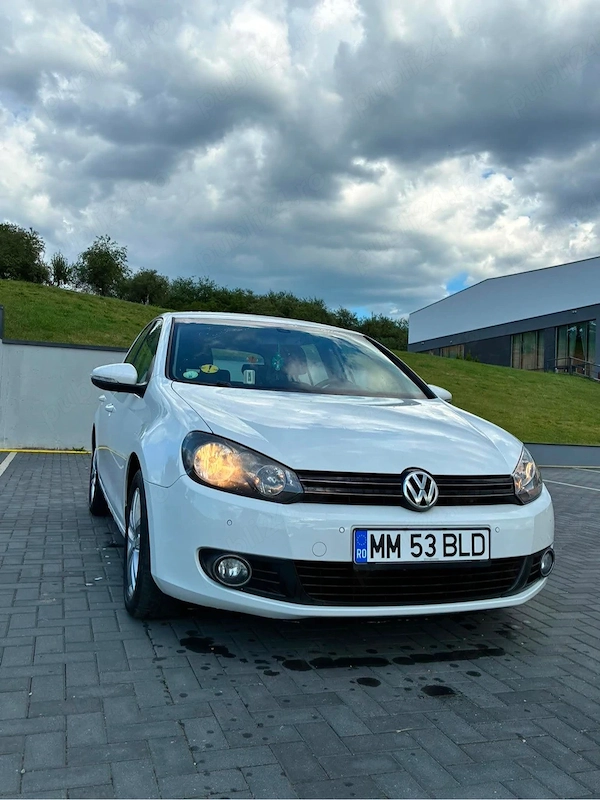 VOLKSWAGEN Golf 2011