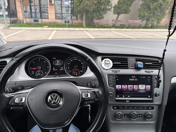 VOLKSWAGEN Golf 2016 — imagine 4