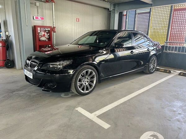 BMW 5 Series 2009 — imagine 4