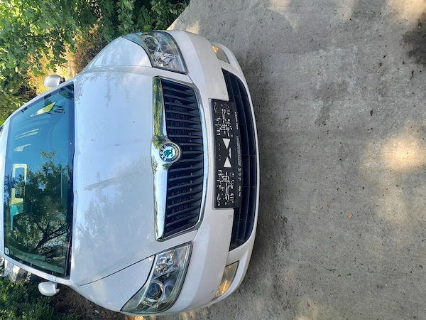 SKODA Octavia 2013 — imagine 2