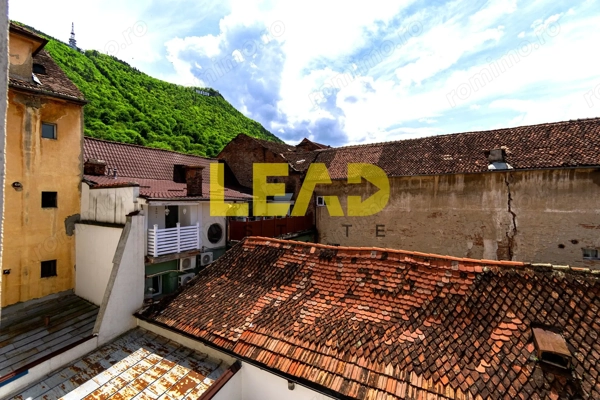 Apartament · vedere panoramică · Etaj 2 · Centrul IstoricBrașov · Comision 0% — fotografia 1