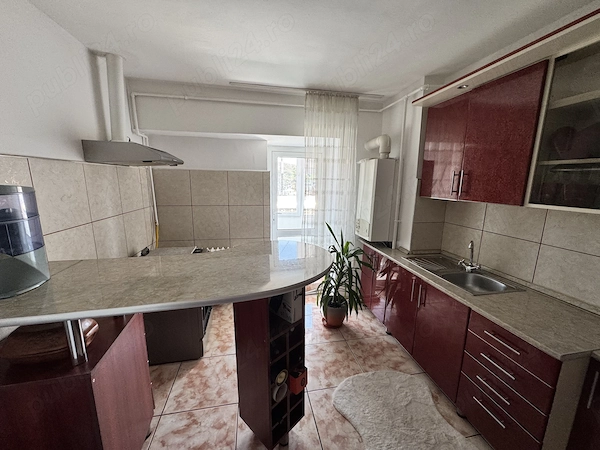 !!!Direct de la proprietar. Central! Apartament 3 camere zona Mihai Eminescu — fotografia 1