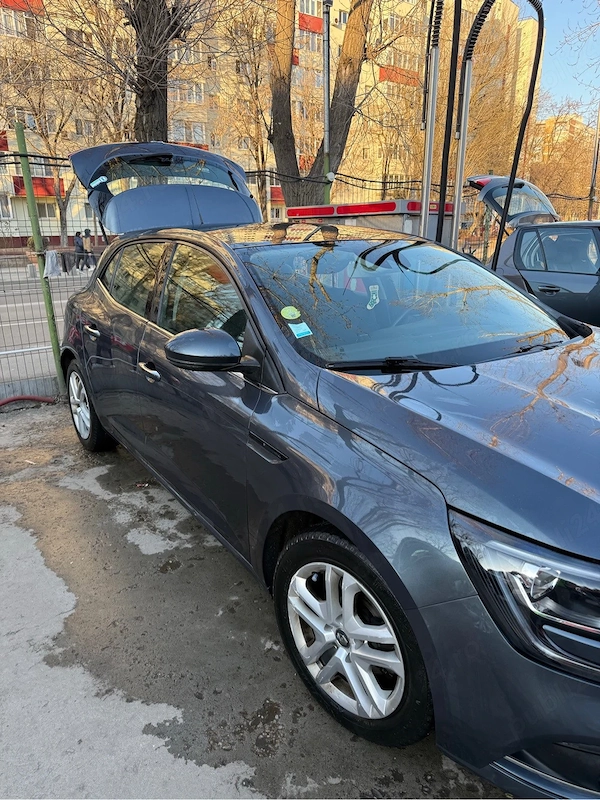 RENAULT Megane 2019 — imagine 4