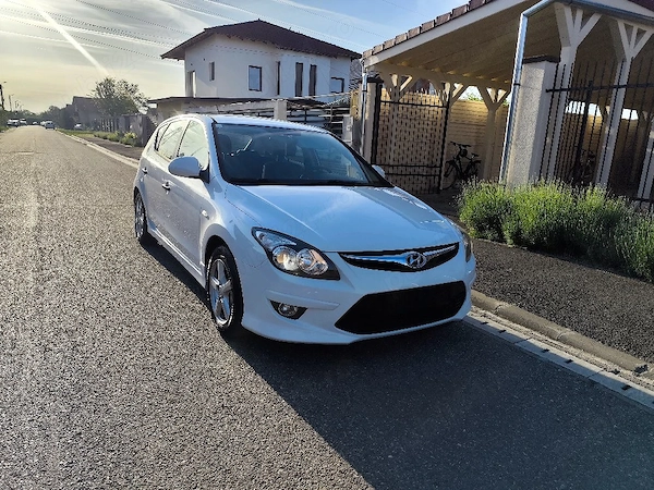 HYUNDAI i30 2011 — imagine 5