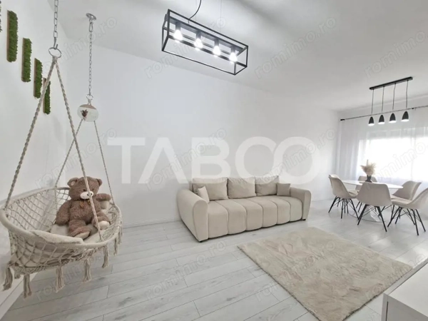 Apartament modern de inchiriat 2 camere balcon Mandra Sibiu — fotografia 3