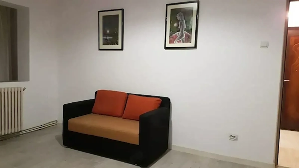 Închiriez apartament 2 camere Tecuci — fotografia 3