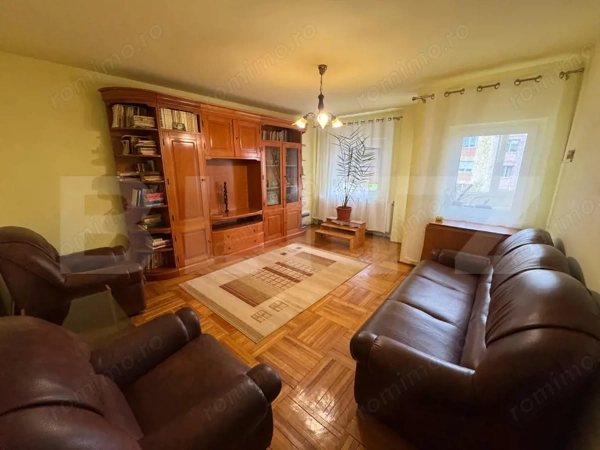 Apartament de inchiriat, 3 camere, 78 mp, decomandat, George Enescu — fotografia 1