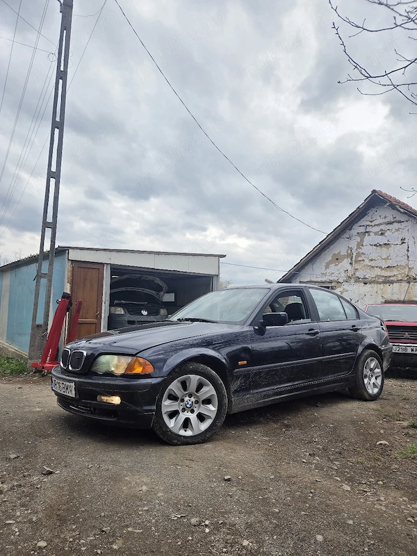 vând BMW 318 1.9 benzina