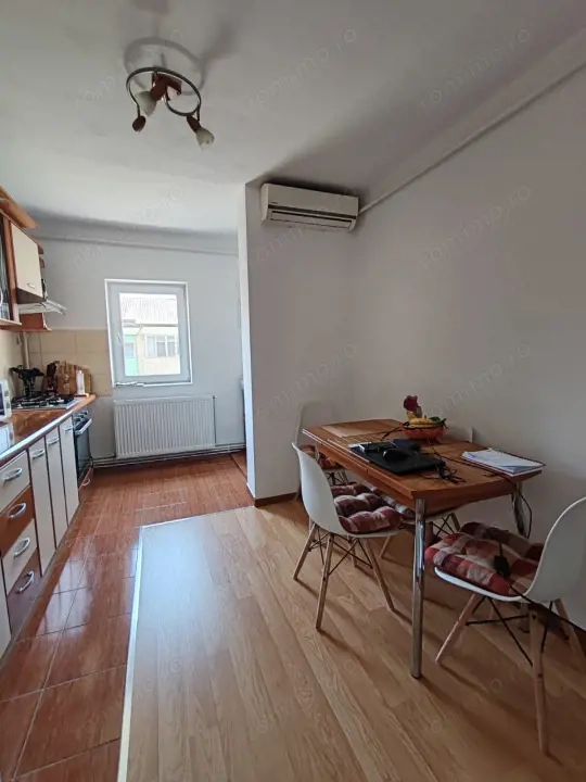Te muți mâine: 3 camere renovat la cheie, zona EuroHotel — fotografia 3