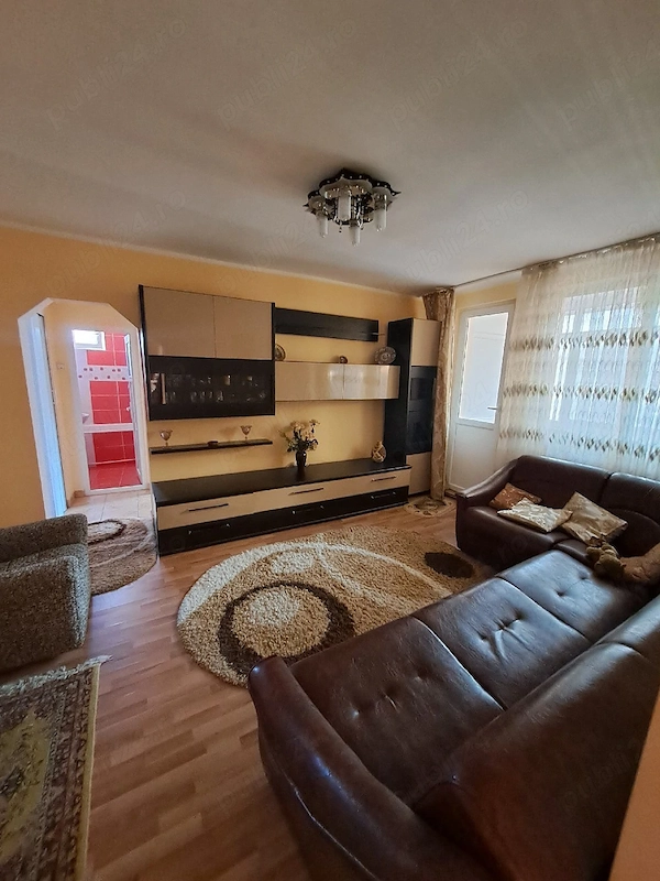 Apartament de inchiriat — fotografia 3