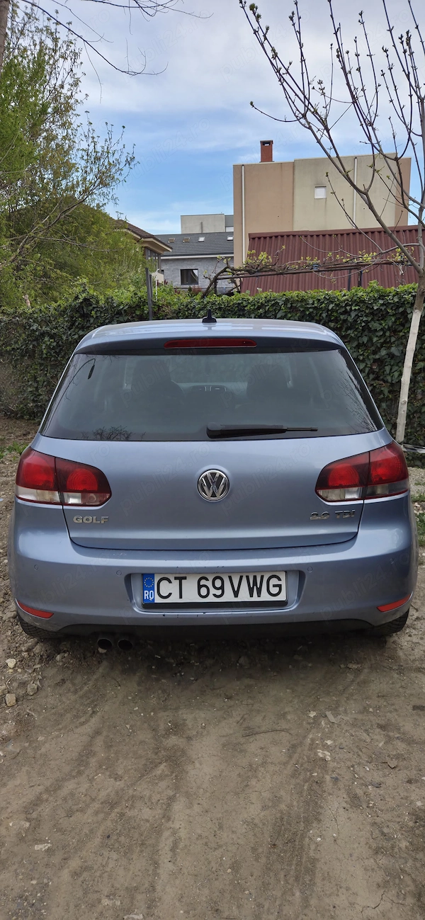 VOLKSWAGEN Golf 2009