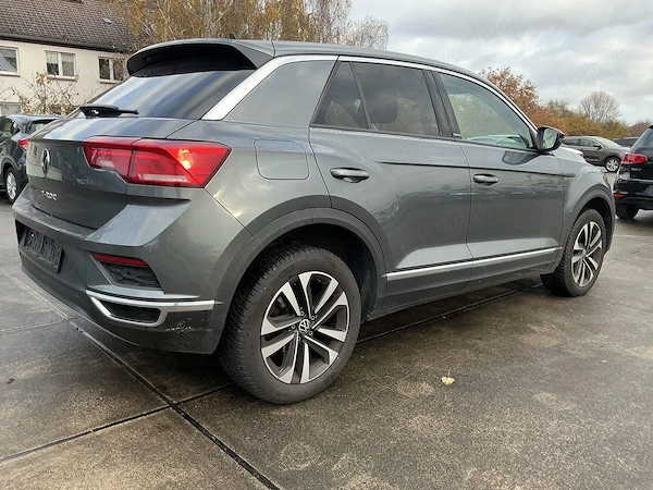 VOLKSWAGEN T-Roc 2021 — imagine 3