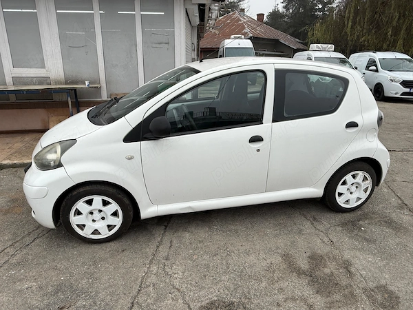 TOYOTA Aygo 2009 — imagine 3
