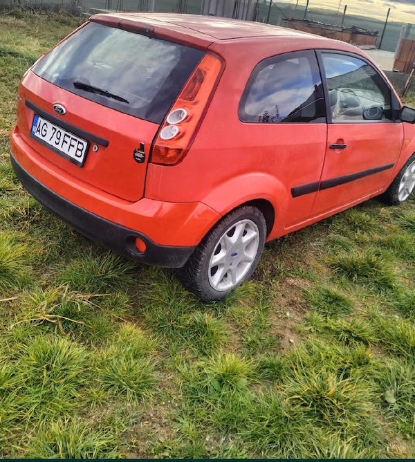 FORD Fiesta 2014 — imagine 4