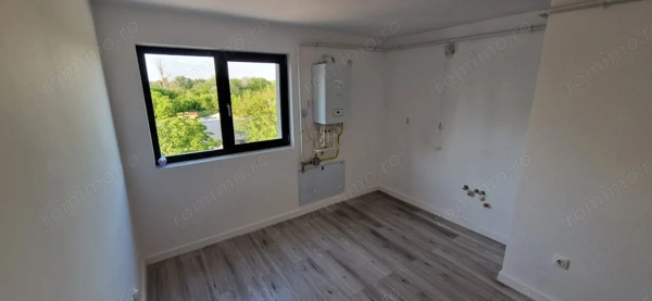 Apartament 2 camere open space, 46 mp, Balș zona centrala — fotografia 3