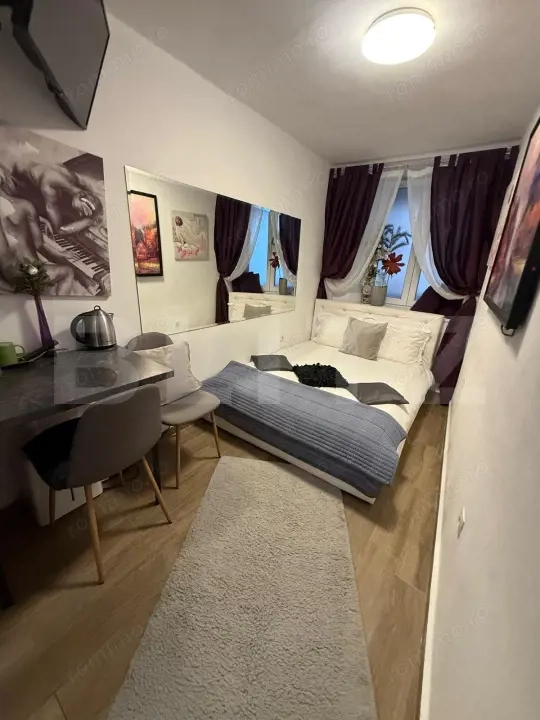 Garsoniera pentru investitie, 11 mp, zona Ultracentrala - Republicii — fotografia 1