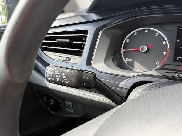 VOLKSWAGEN Polo 2021 — imagine 9