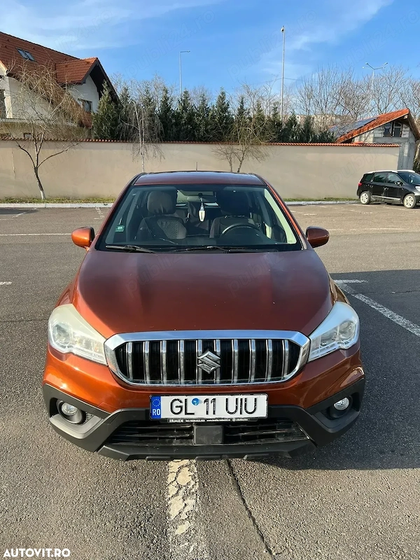 SUZUKI S-Cross