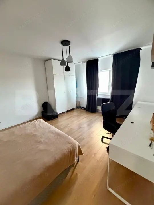 Apartament 3 camere, 76 mp, decomandat, 2 bai, zona Bucuresti — fotografia 1