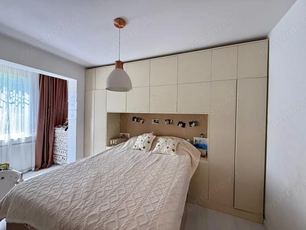 Apartament 3 camere semidecomandat, 57 mp, zona Craiovita-Noua — fotografia 3