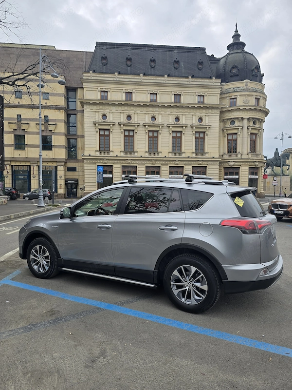TOYOTA RAV4 2017 — imagine 9