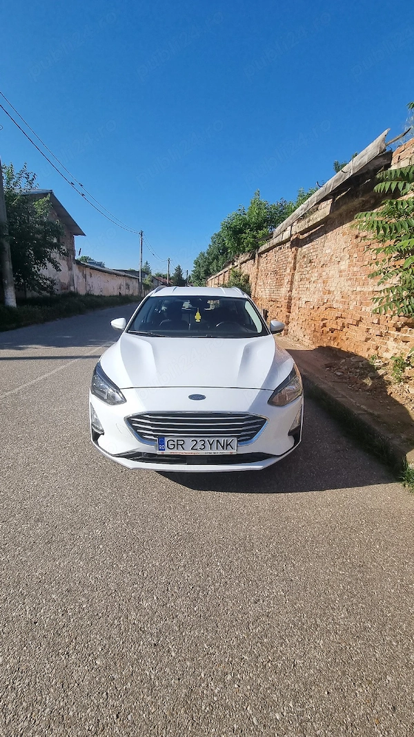 FORD Focus 2020 — imagine 4