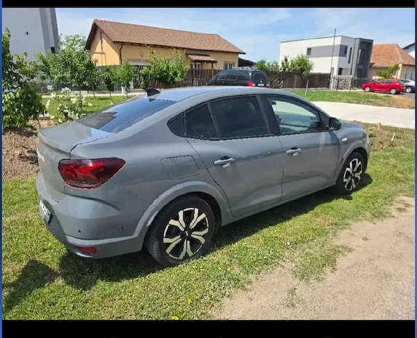 DACIA Logan 2023 — imagine 2