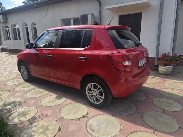 SKODA Fabia 2009 — imagine 4