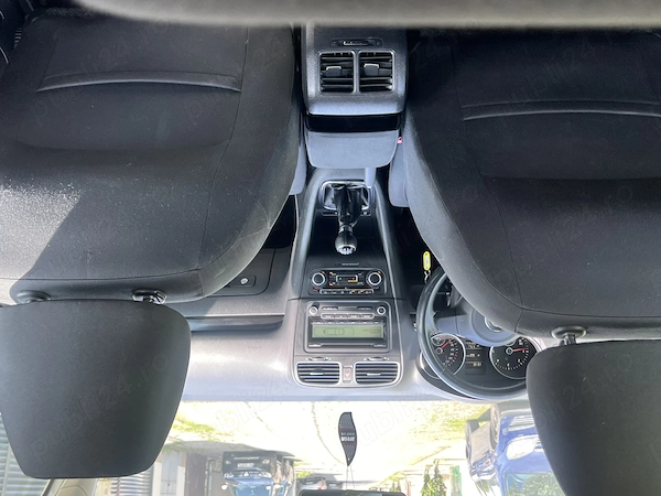 VOLKSWAGEN Golf 2011 — imagine 2