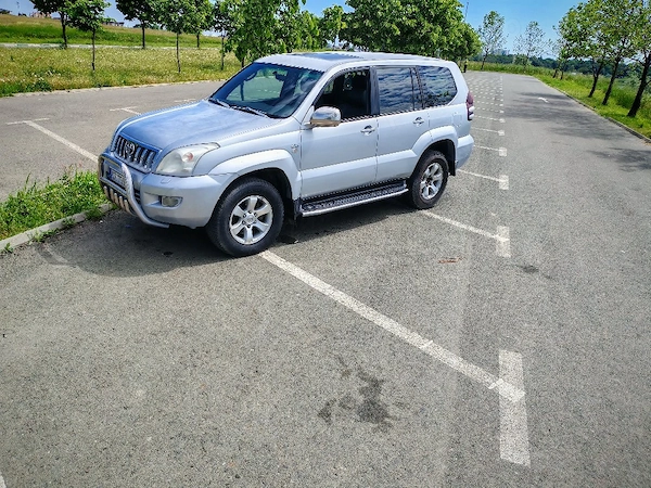 TOYOTA Land Cruiser 2005 — imagine 3