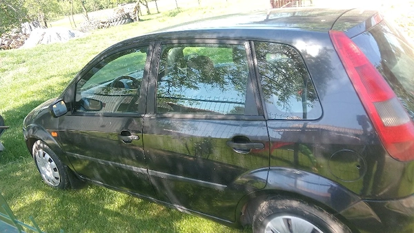 FORD Fiesta 2004 — imagine 5