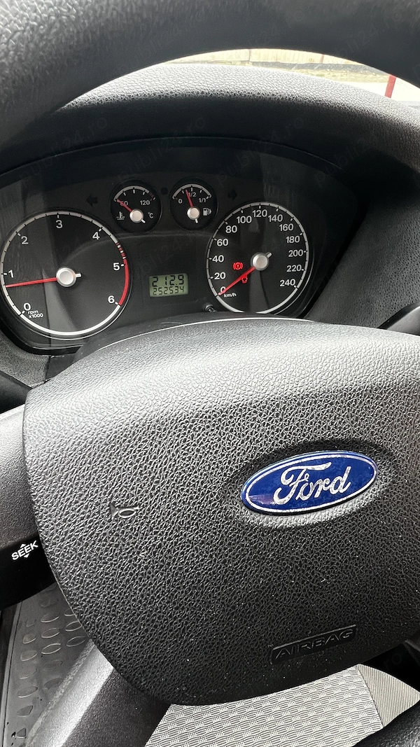 FORD Focus 2006 — imagine 3