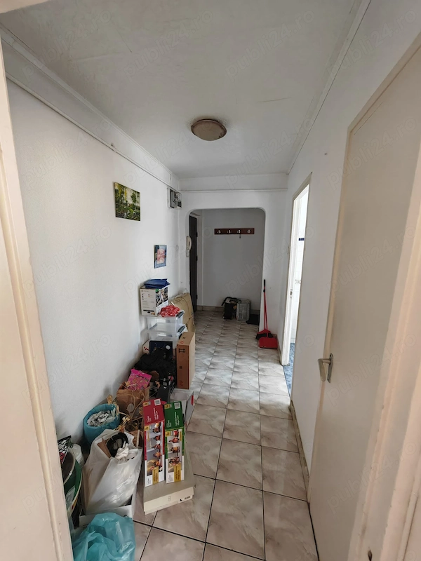 Vand apartament 2 camere — fotografia 3