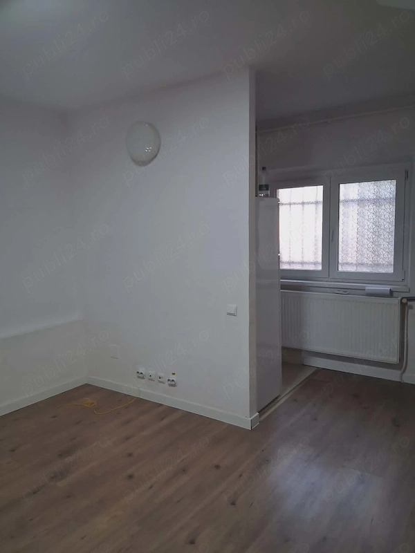 Unirii-Nerva Traian,apartament 2 camere de vanzare parter,nemobilat A — fotografia 3