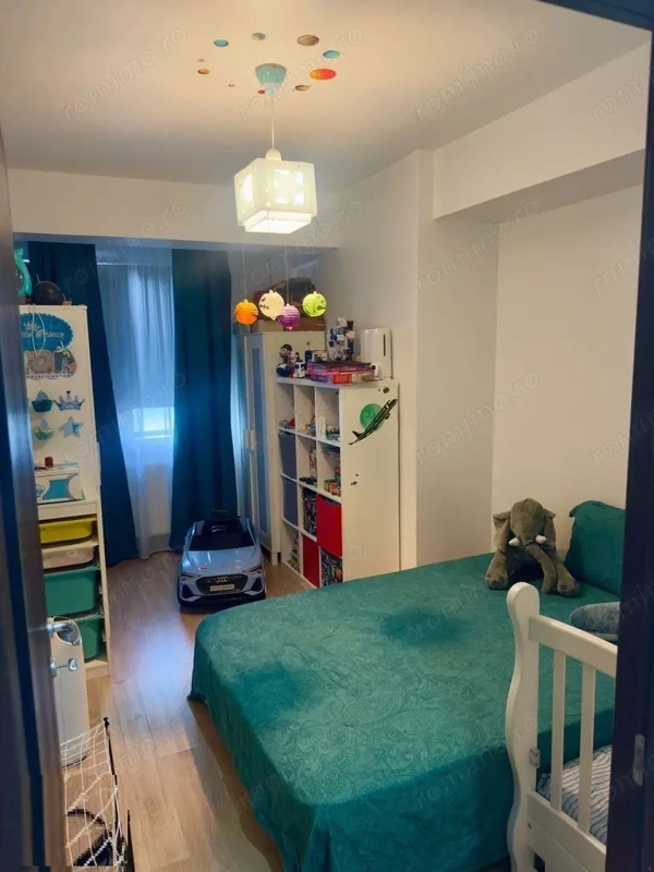 Apartament 3 cam. Decomandat. Loc parcare acoperit. 10 min metrou. An 2017 — fotografia 3