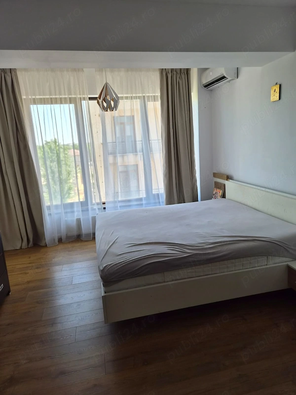 Apartament cu 3 camere zona Baneasa — fotografia 1
