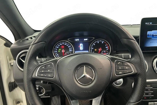 MERCEDES-BENZ A-Class 2018 — imagine 3
