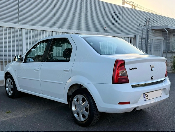DACIA Logan 2011 — imagine 8