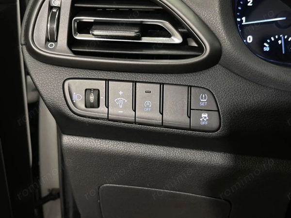 HYUNDAI i30 2022 — imagine 17