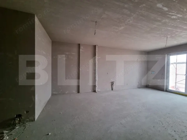 Apartament 2 camere, etaj intermediar, orientare estica, zona Vivo — fotografia 1