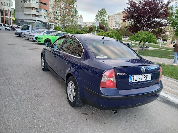 VOLKSWAGEN Passat 2003 — imagine 6