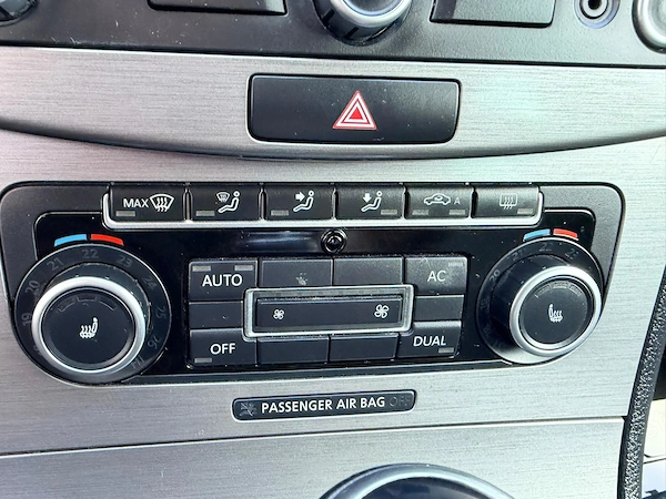 VOLKSWAGEN Passat 2011 — imagine 20