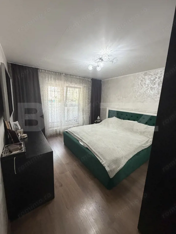 Apartament 3 camere, etaj intermediar, zona George Enescu — fotografia 1