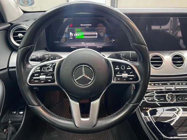 MERCEDES-BENZ E-Class 2019 — imagine 4