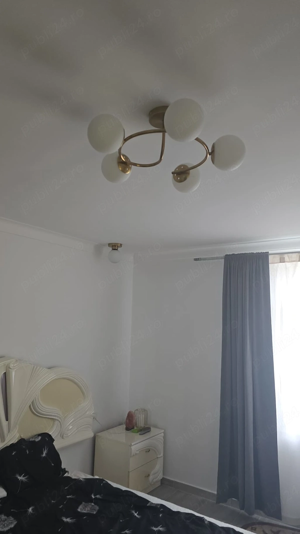 vand apartament et1 — fotografia 3
