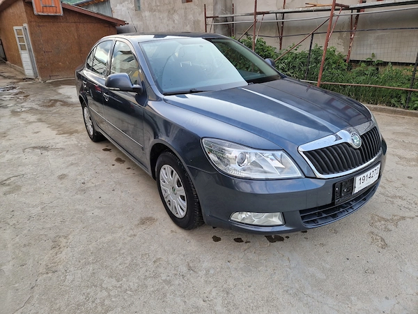 SKODA Octavia 2010 — imagine 5