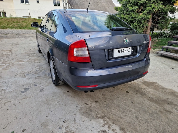 SKODA Octavia 2010 — imagine 3