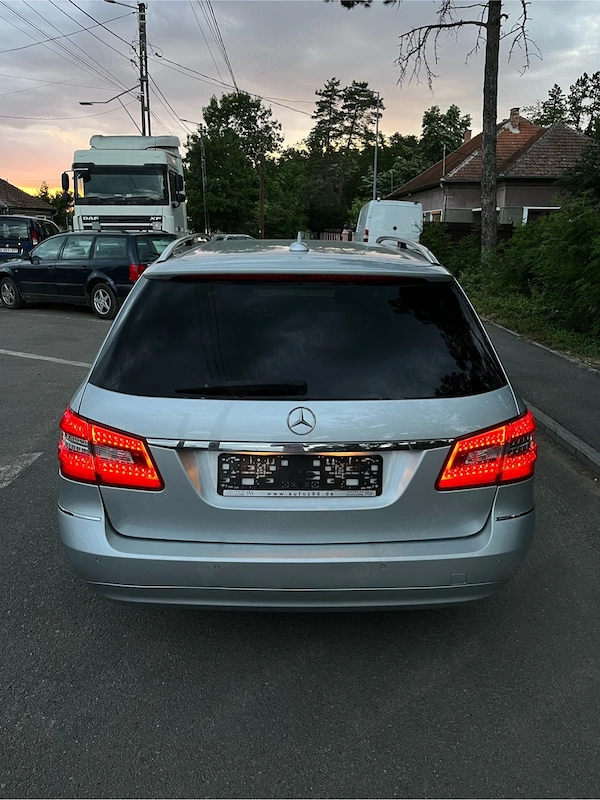 MERCEDES-BENZ E-Class 2011 — imagine 2
