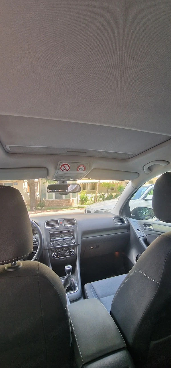 VOLKSWAGEN Golf 2011 — imagine 2
