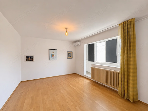 Apartament 3 camere decomandat de vânzare lângă Mall Grand Arena, Sector 4 — fotografia 3